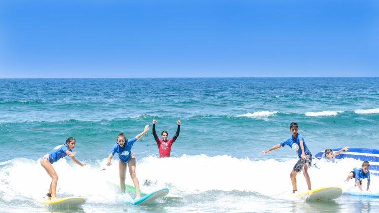 Learn to surf with Expert Instructors
