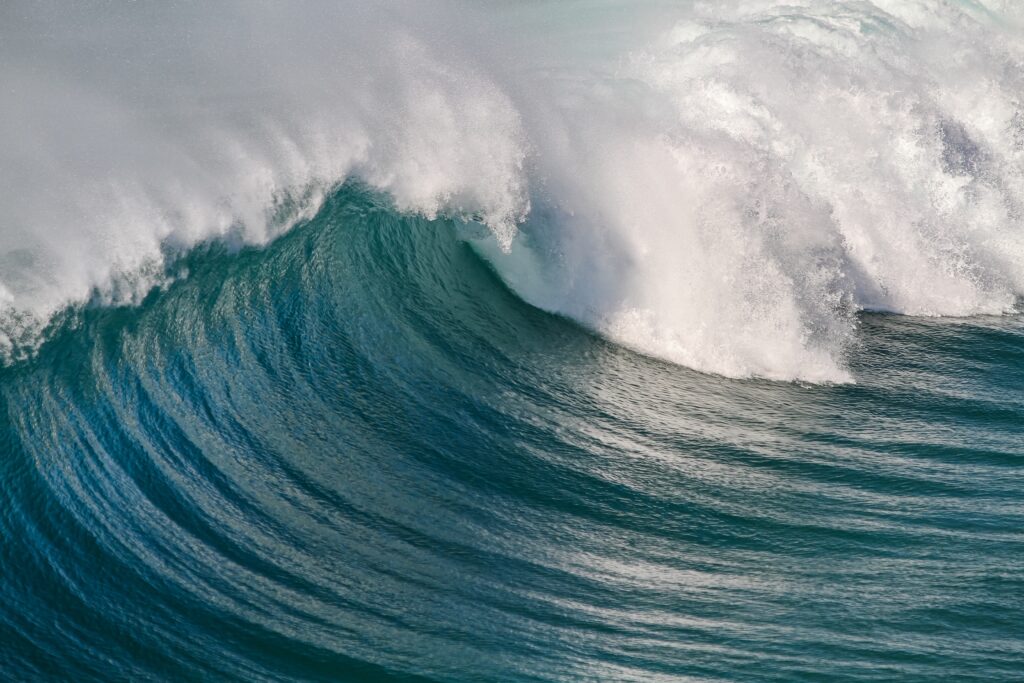 View of a big wave forming