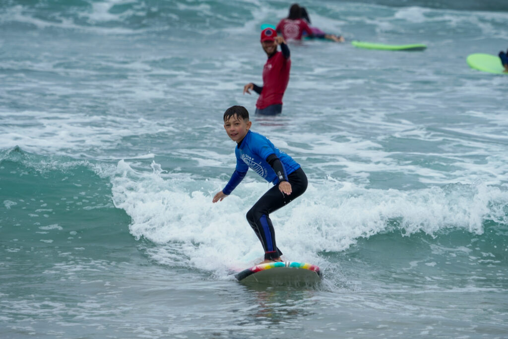 Surf camps stimulate motor skills